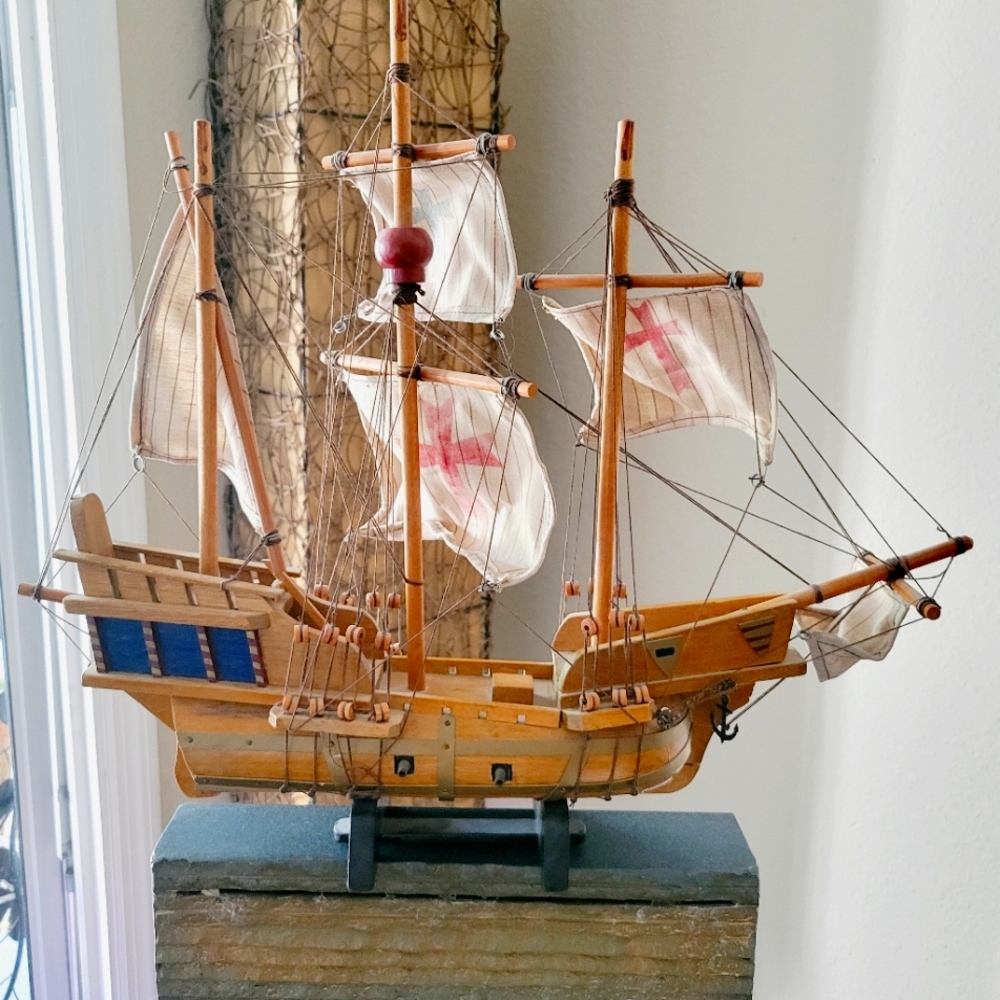 Santa Maria - Picture 3 of 7